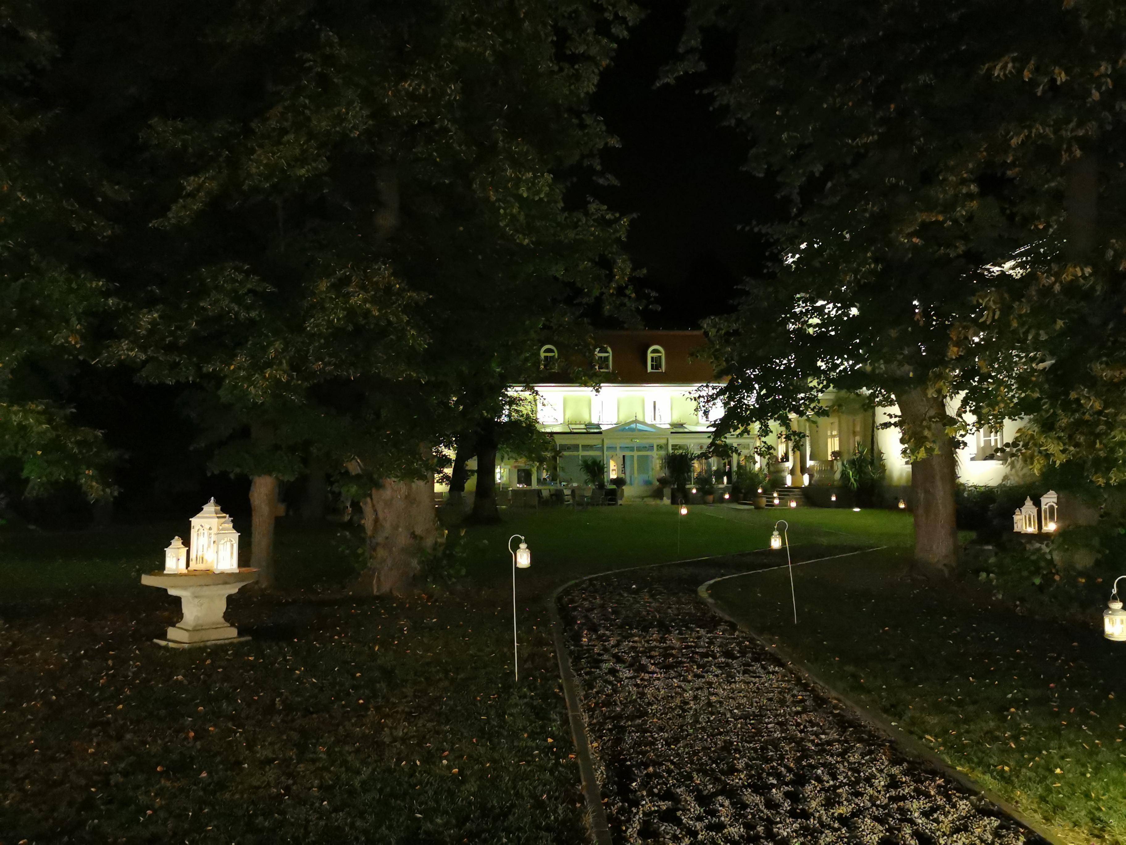 Dwor Sierakow Otel Dış mekan fotoğraf