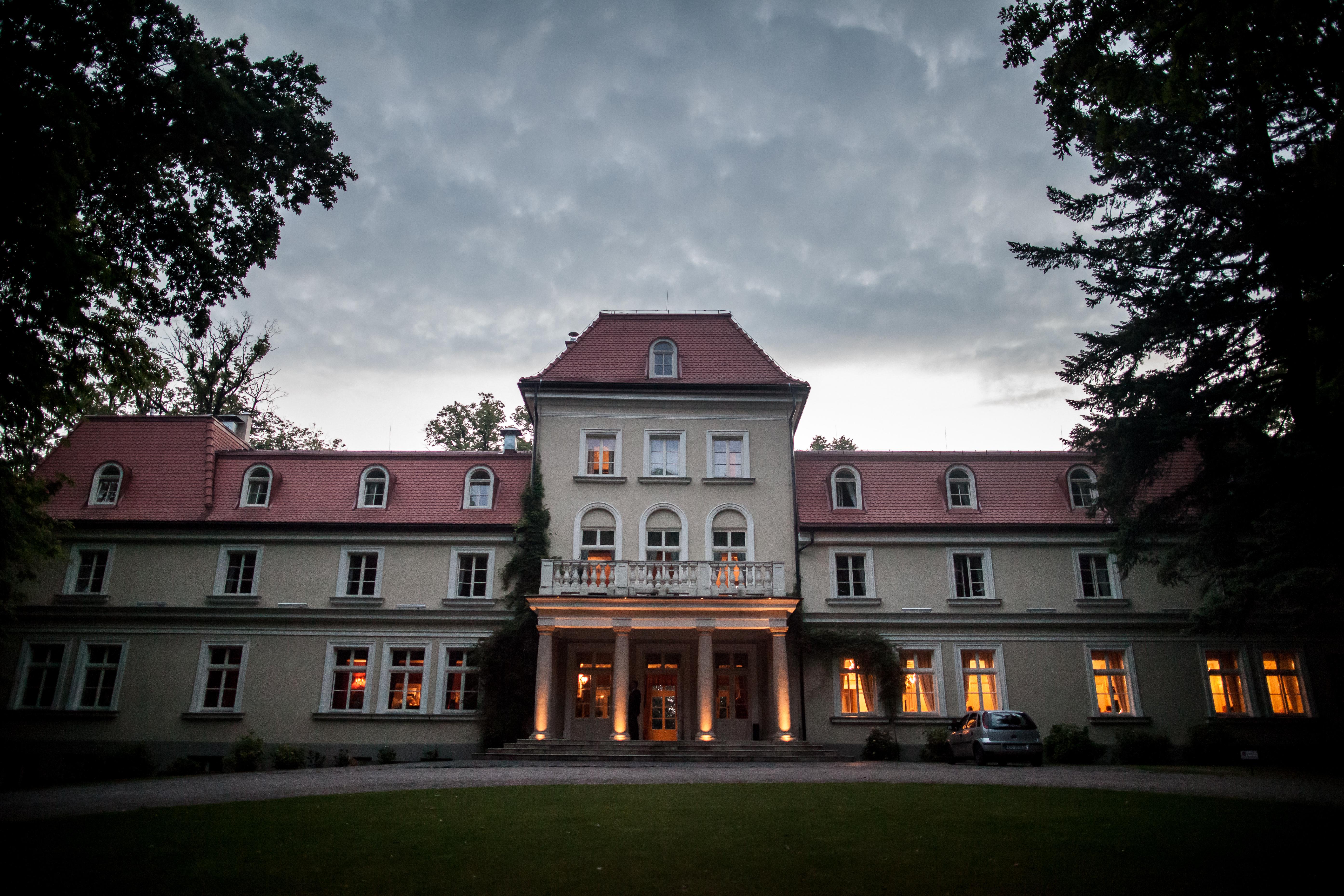 Dwor Sierakow Otel Dış mekan fotoğraf